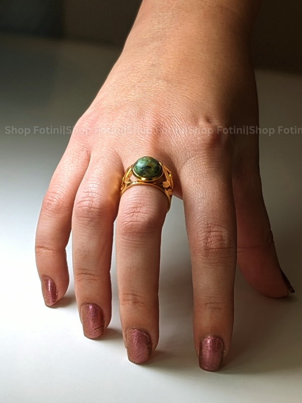 Green stone and Leaf cuff ring