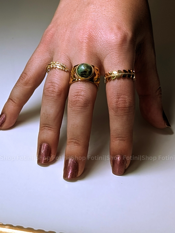 Green stone and Leaf cuff ring